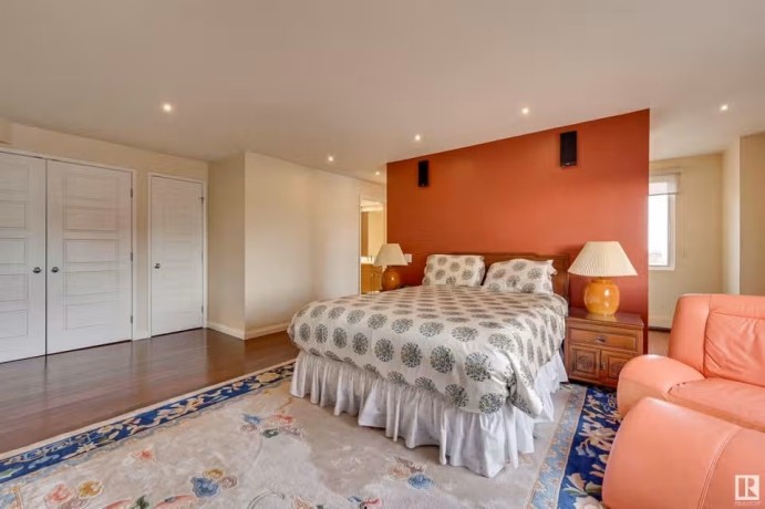 fully-renovated-three-room-apartment-big-13