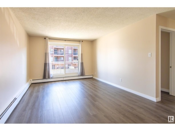 one-room-apartment-on-the-prime-location-big-12