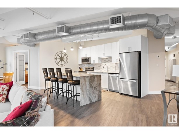 2-bedrooms-2-bathrooms-1332-square-feet-big-3